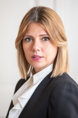 Pročelnica - Zrinka Raguž, dipl. politolog